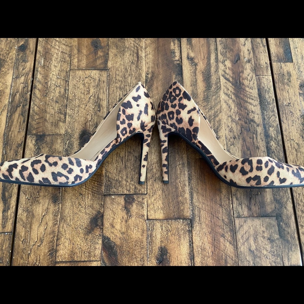 BRAND NEW Leopard Print Heels (Read Description)